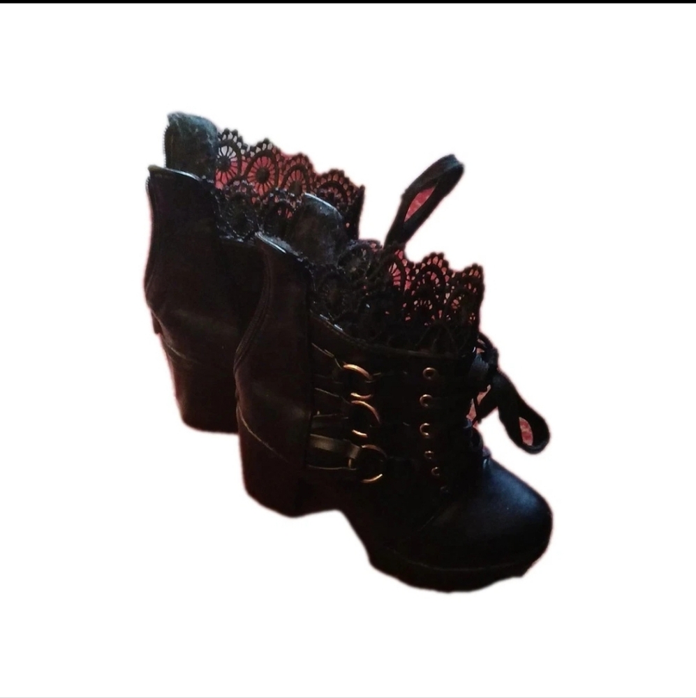 Elegant Black Lace-Up Ankle Boots